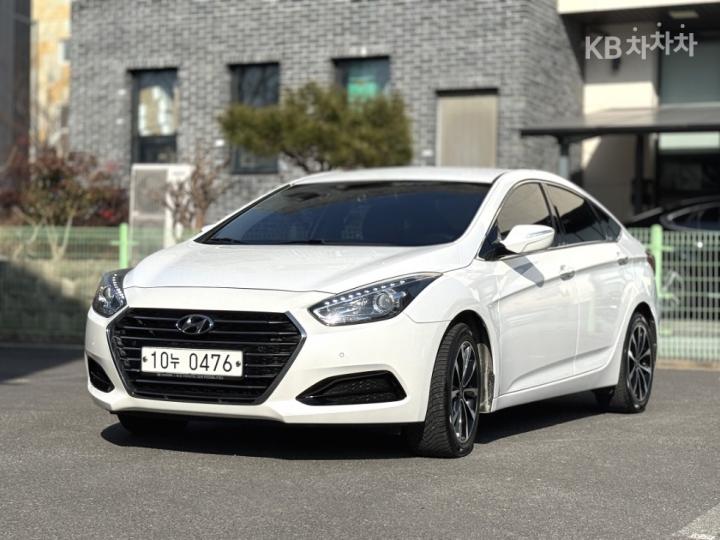 Hyundai i40 Saloon 2.0 GDi PYL 2