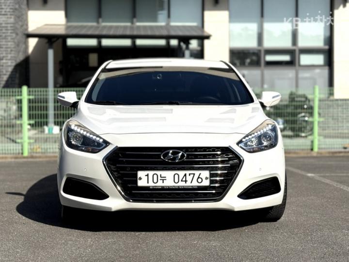 Hyundai i40 Saloon 2.0 GDi PYL 8