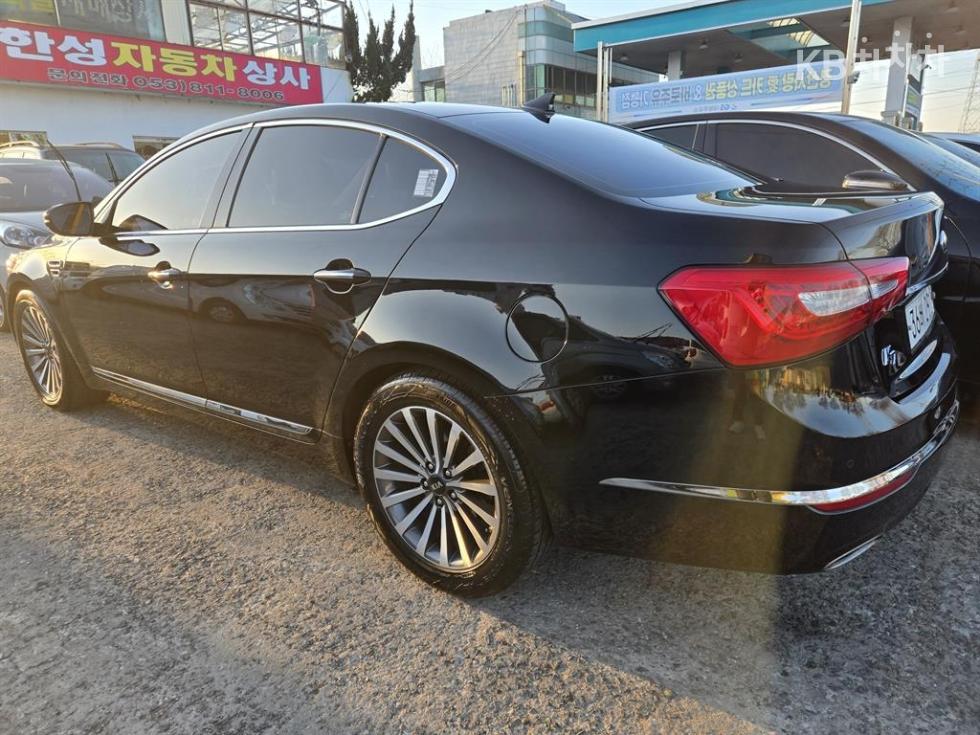 2016 - kia k7
