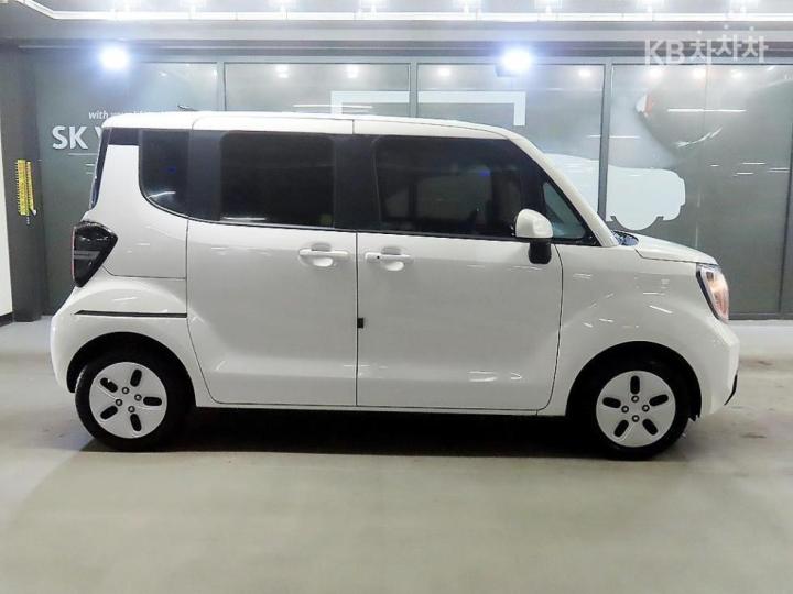 Kia Ray The EV The Essential Light 4