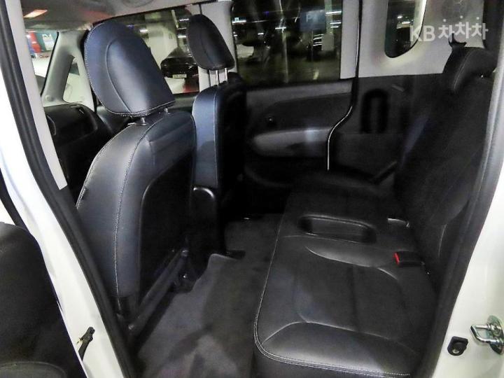 Kia Ray The EV The Essential Light 8