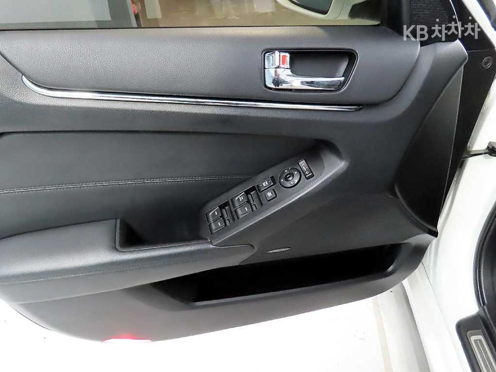 2011 - kia k7