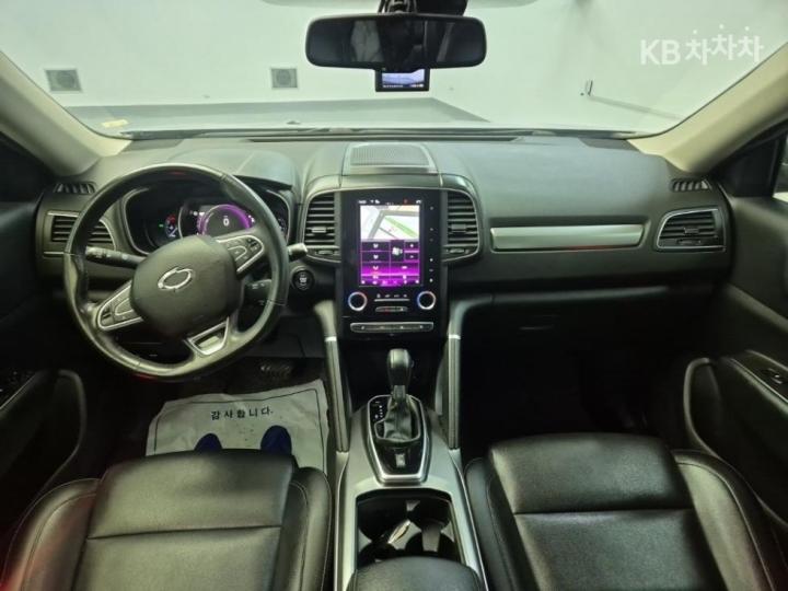 Renault QM6 2.0 GDe 2WD LE 8