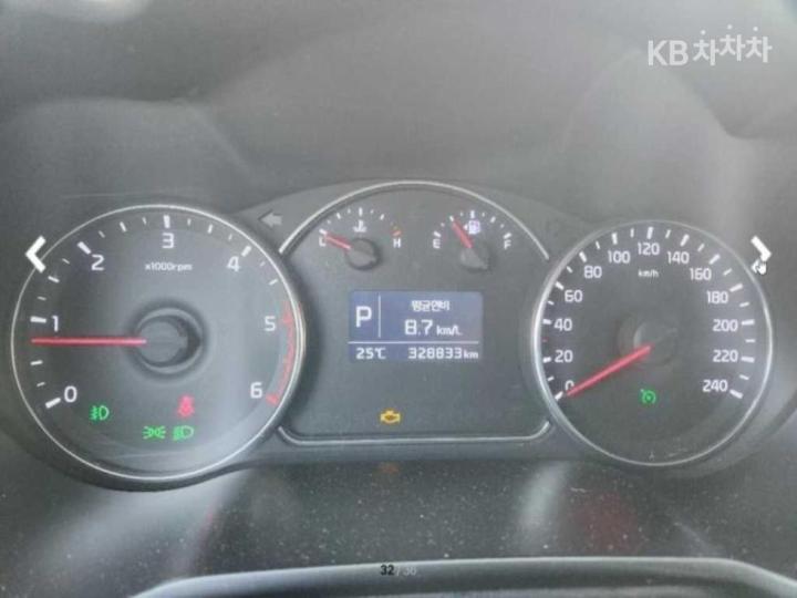 Kia Carens 1.7 VGT Prestige 10