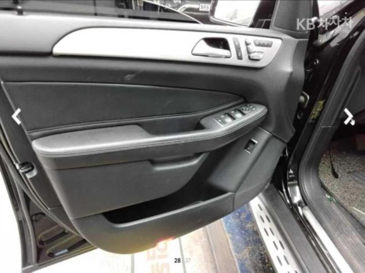 Mercedes-Benz GLE-Class W166 350d 4Matic Base Type 10