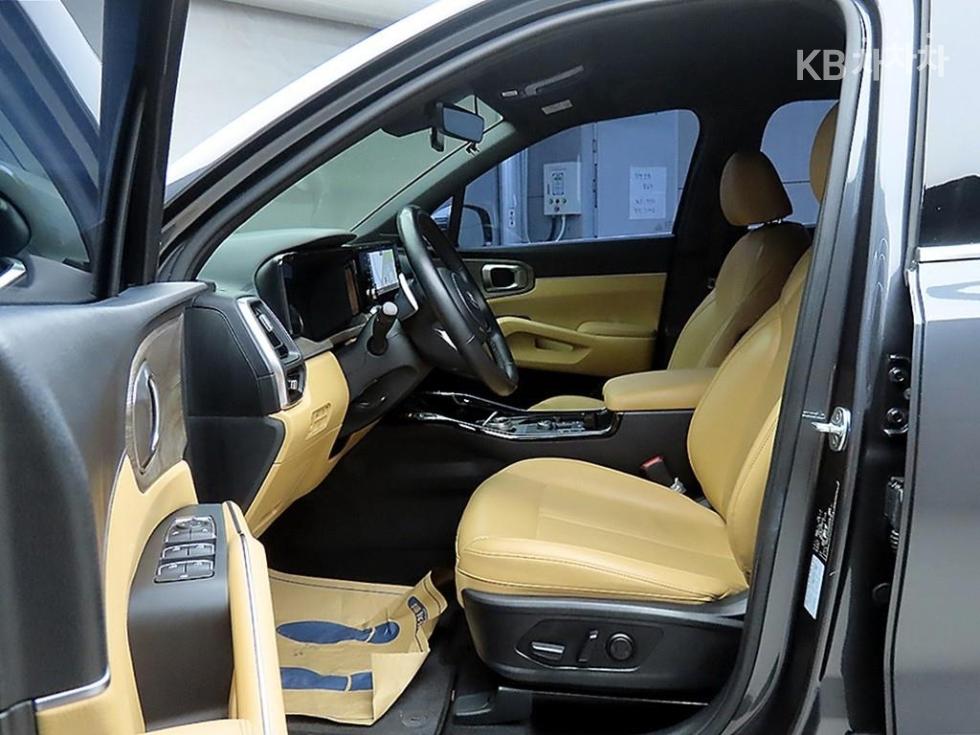 2021 - kia sorento