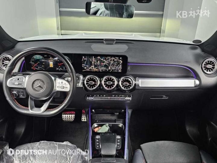 Mercedes-Benz GLB-Class X247 GLB250 4Matic 8