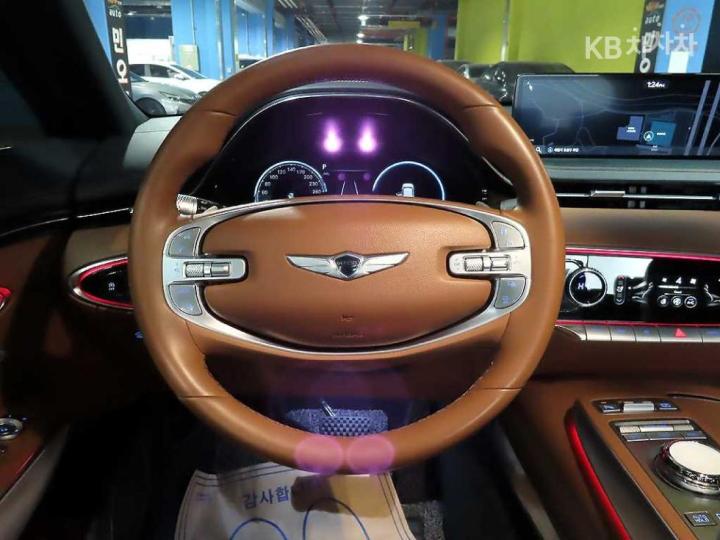 Genesis GV70 Gasoline 2.5T AWD - фото 10