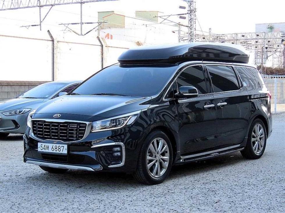 Kia 더 뉴 카니발 하이리무진 2.2 디젤 7인승 프레지던트 - фото 1