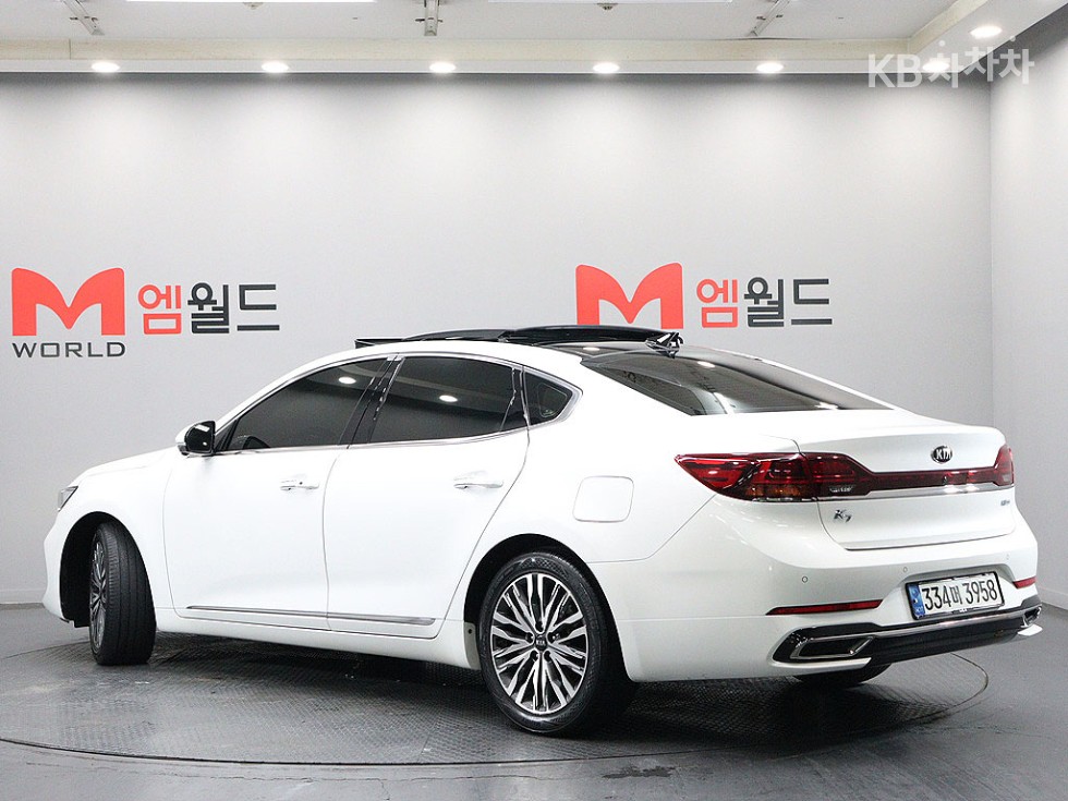 2020 - kia k7