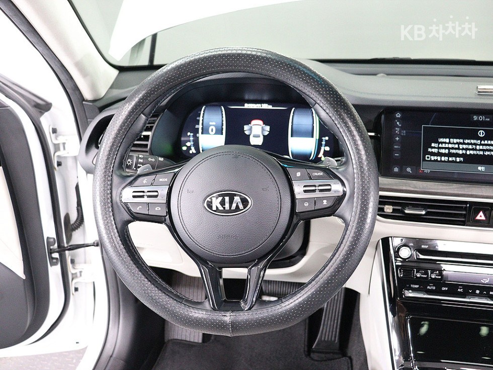 2020 - kia k7