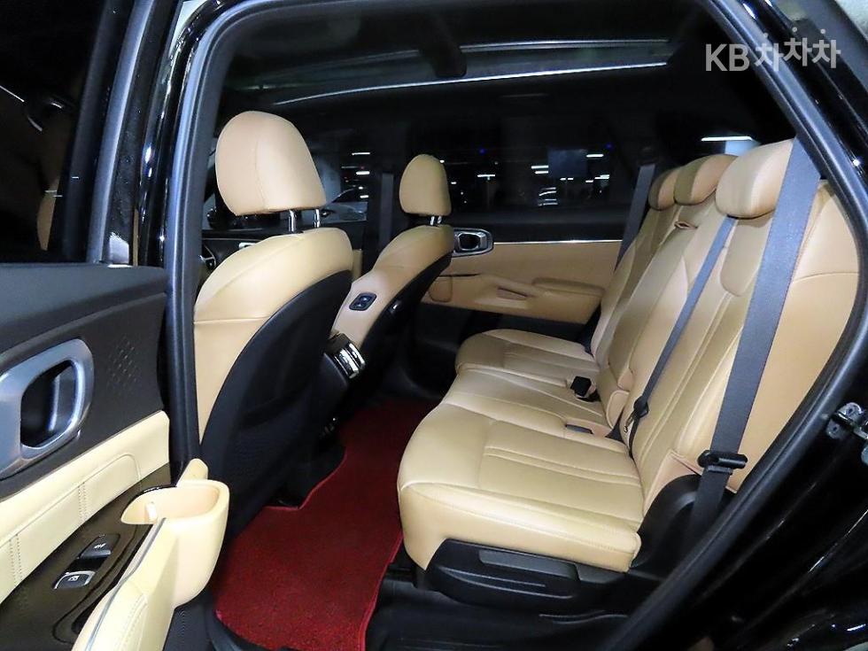 2023 - kia sorento