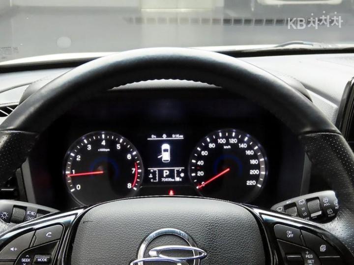 KG Mobility (Ssangyong) Tivoli Gasoline V3 2WD Base Type 7