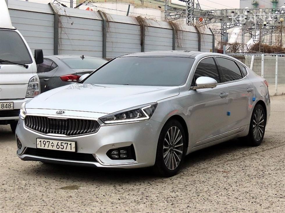 2017 - kia k7
