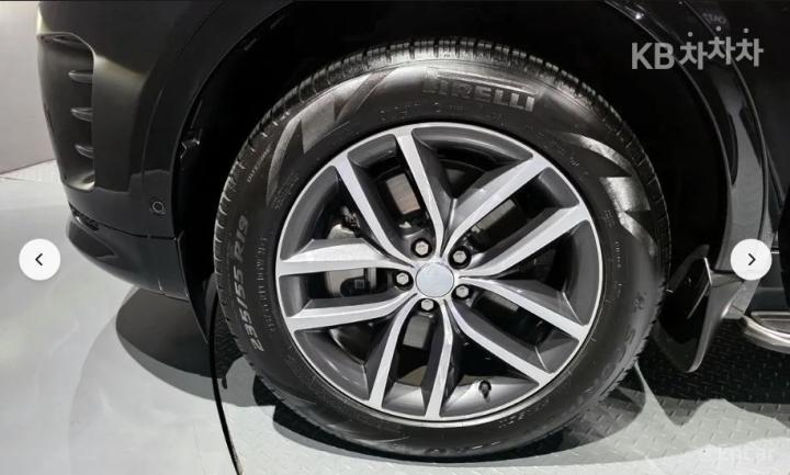 Land Rover Discovery Sport P250 Dynamin SE 8