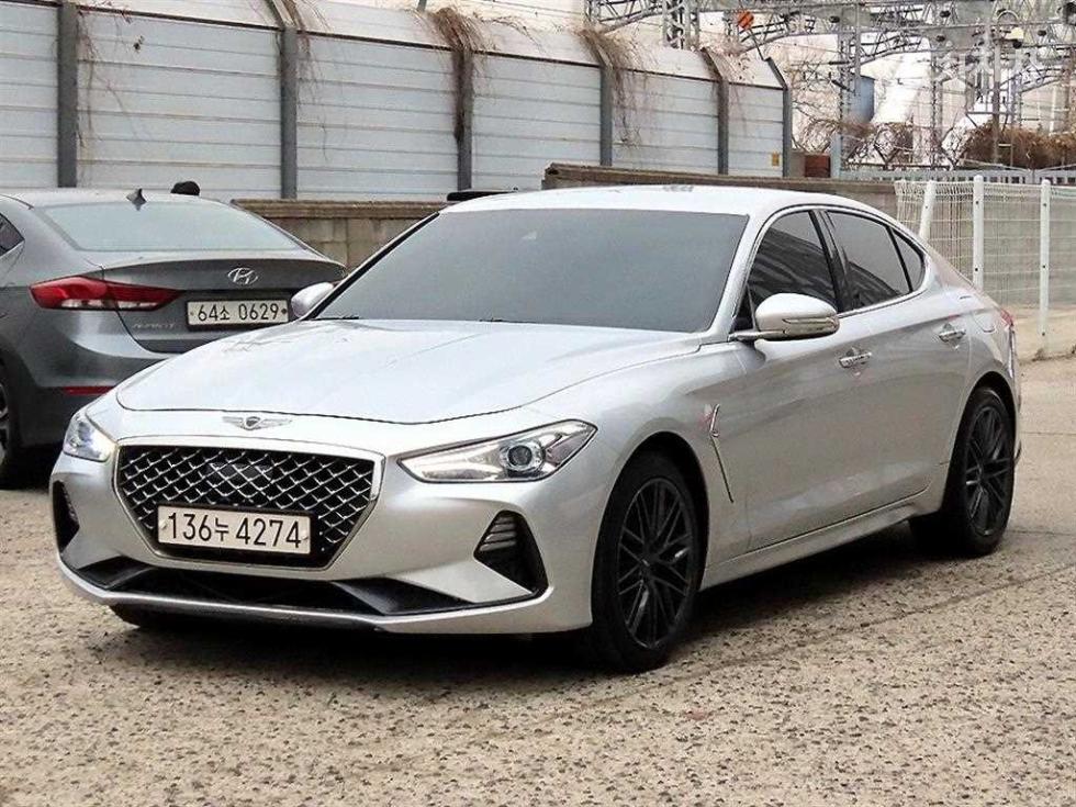 Genesis G70 2.2D AWD Advanced - фото 1