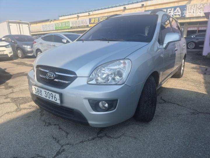 Kia Carens New 2.0 LPI GLX Premium Type