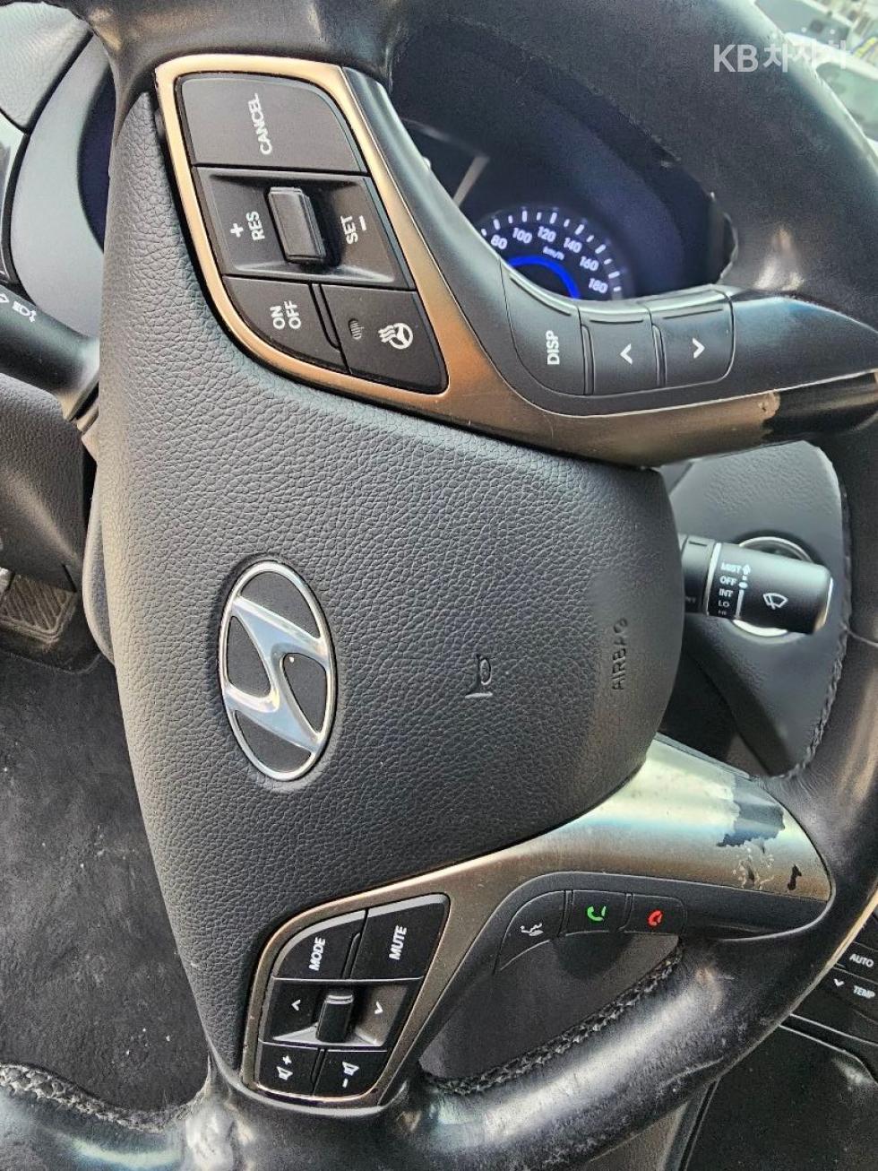 Hyundai Grandeur — miniaturë 17