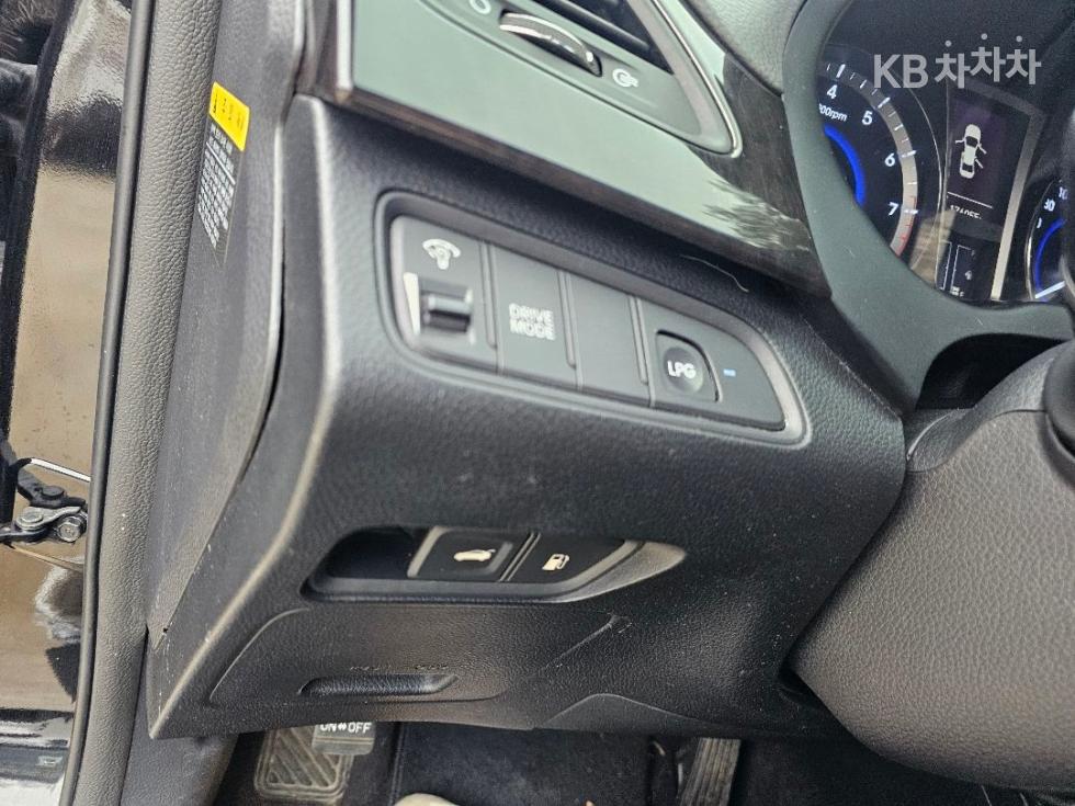 Hyundai Grandeur — miniaturë 14