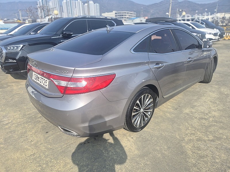 Hyundai Grandeur — miniaturë 4