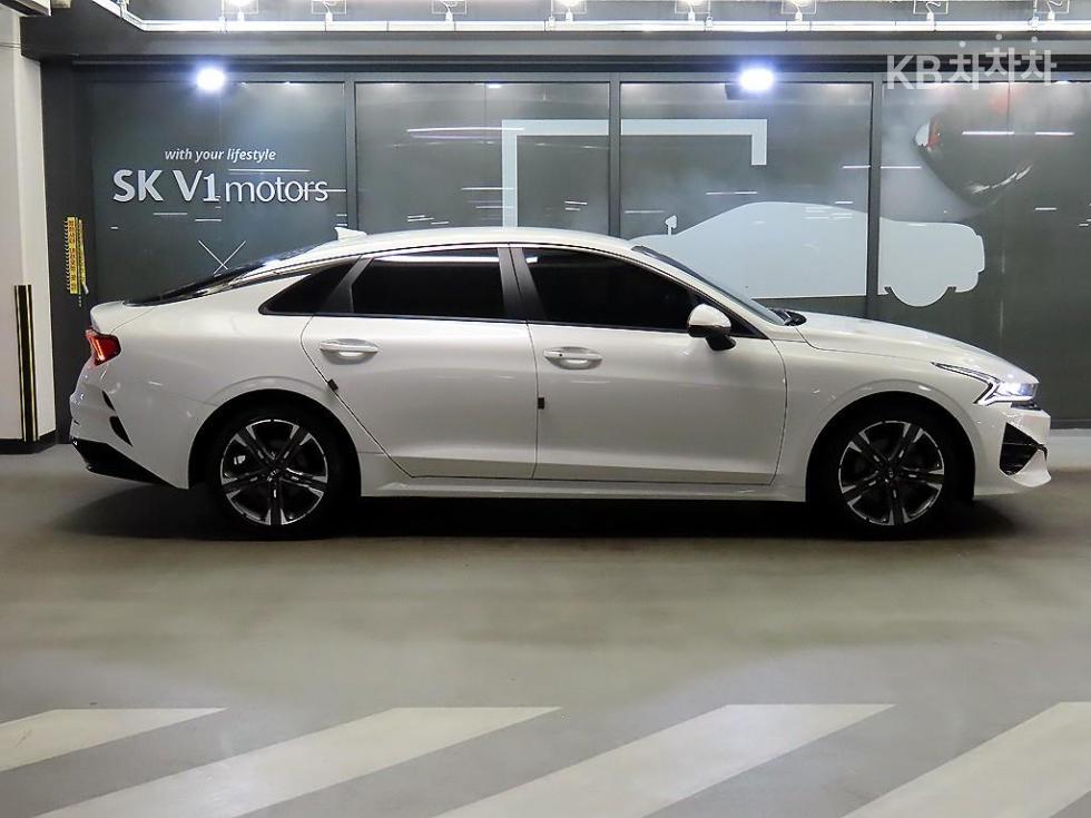 2020 - kia k5