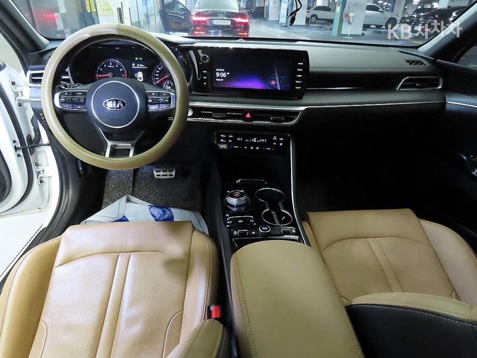 2020 - kia k5