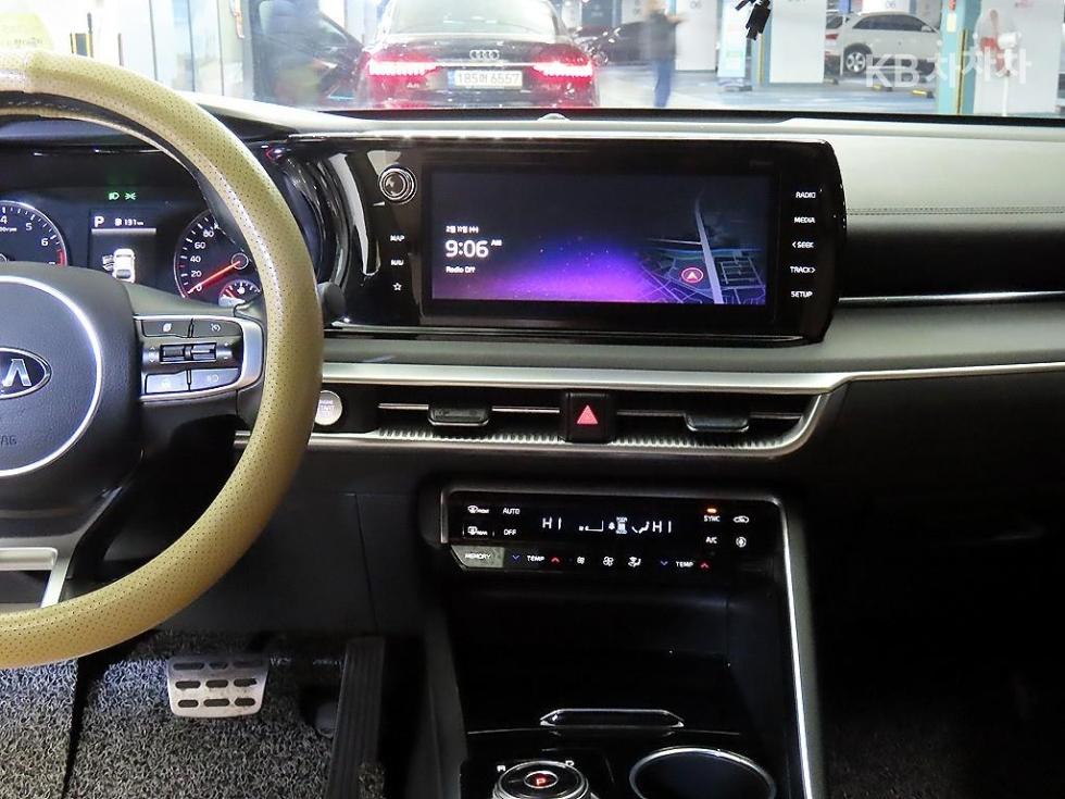 2020 - kia k5