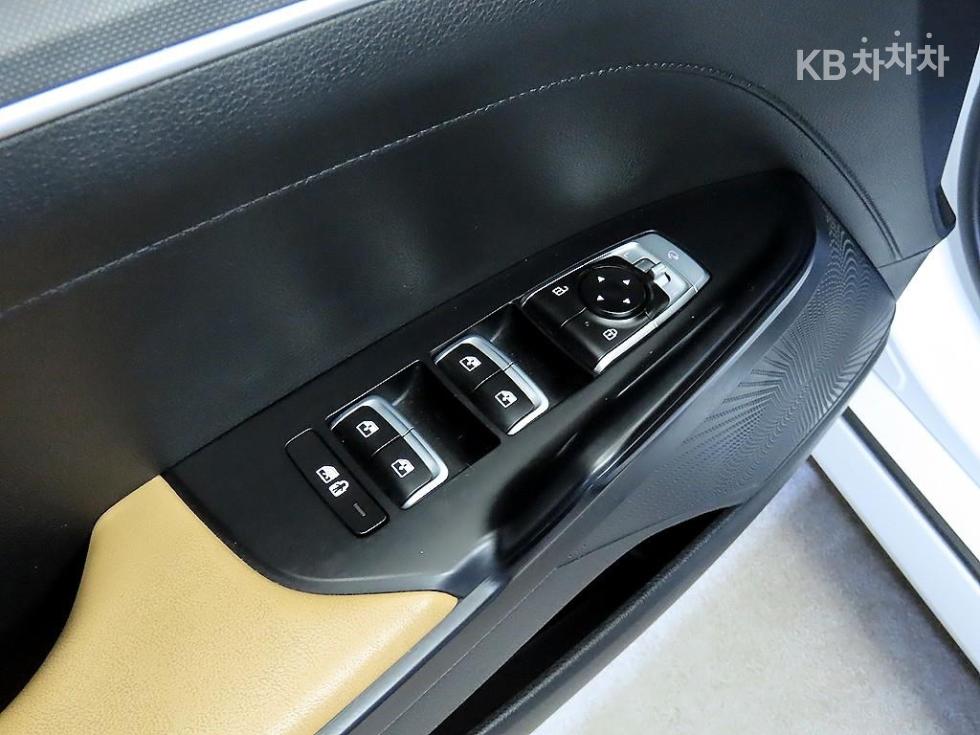 2020 - kia k5