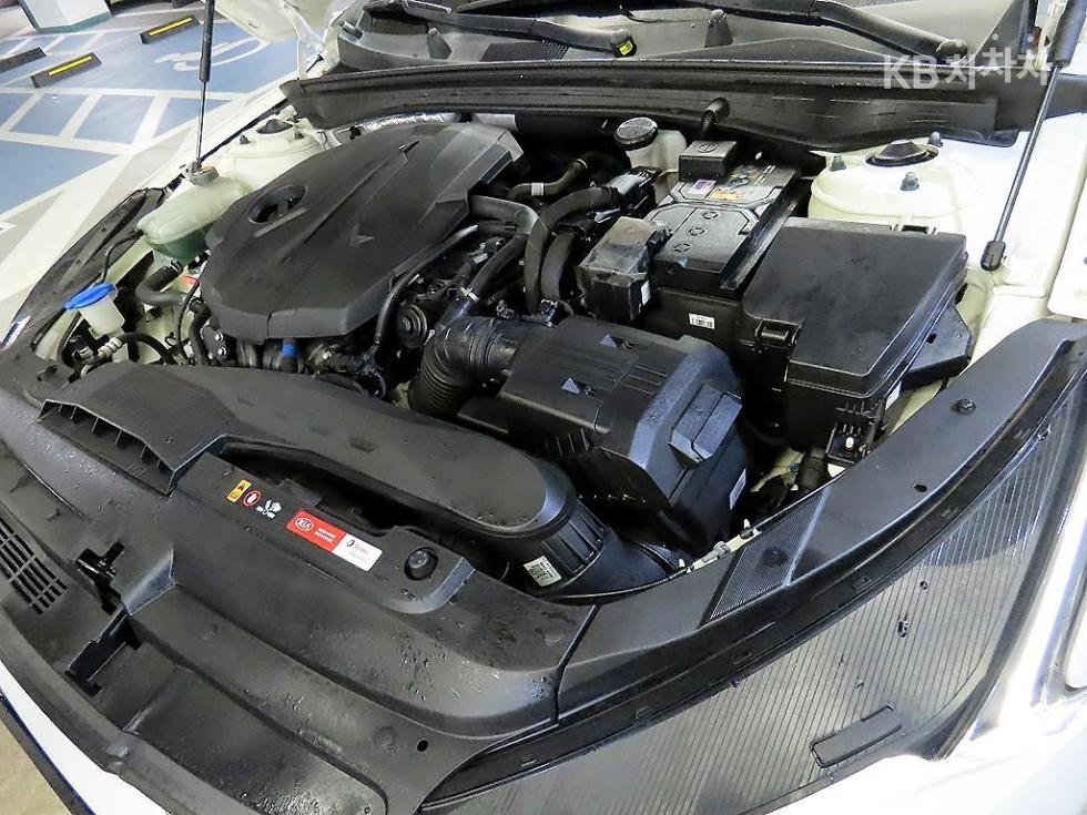 2020 - kia k5
