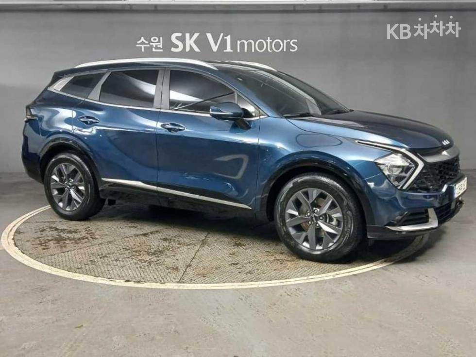 2022 - kia sportage