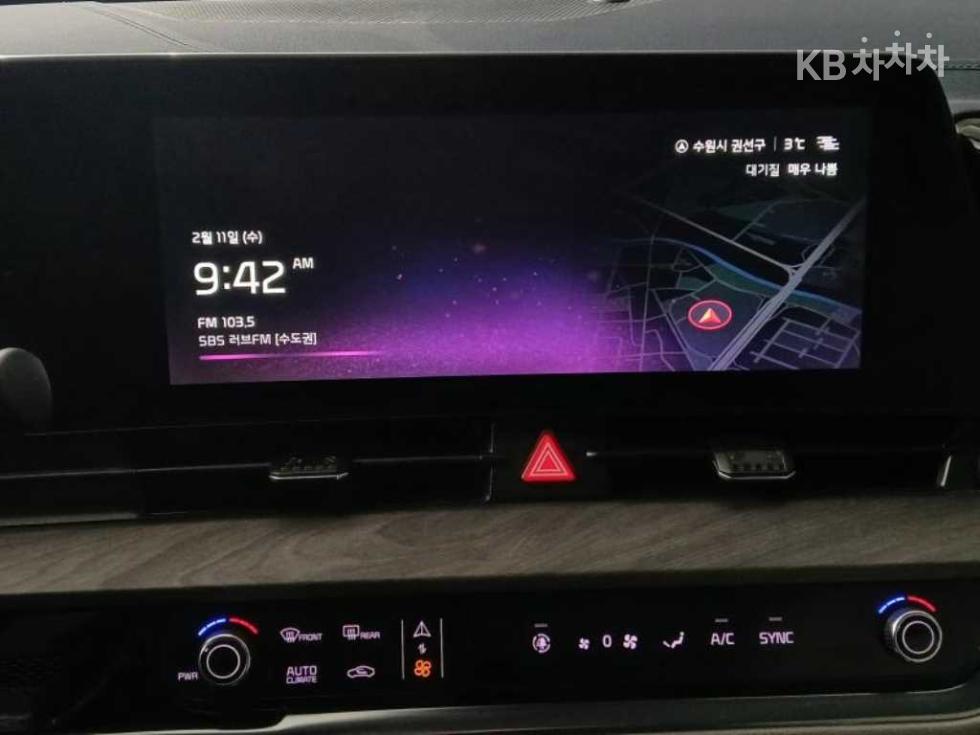 2022 - kia sportage