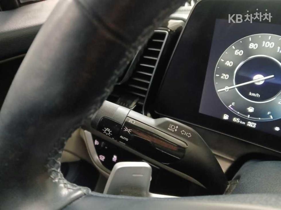 2022 - kia sportage