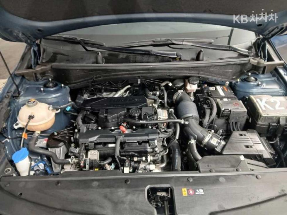 2022 - kia sportage