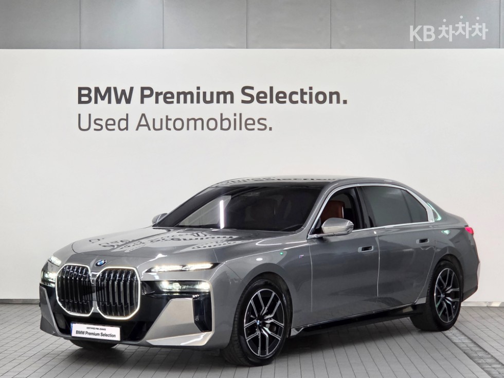 BMW 7er — miniaturë 2