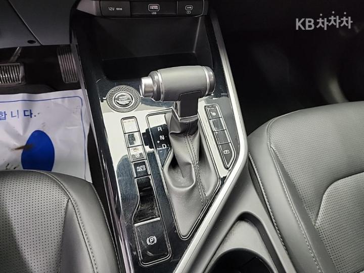 Kia Niro The 1.6 HEV Trendy 9