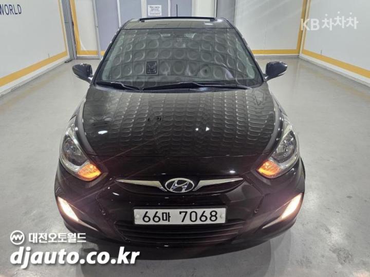 Hyundai Accent New 1.6 GDi Top