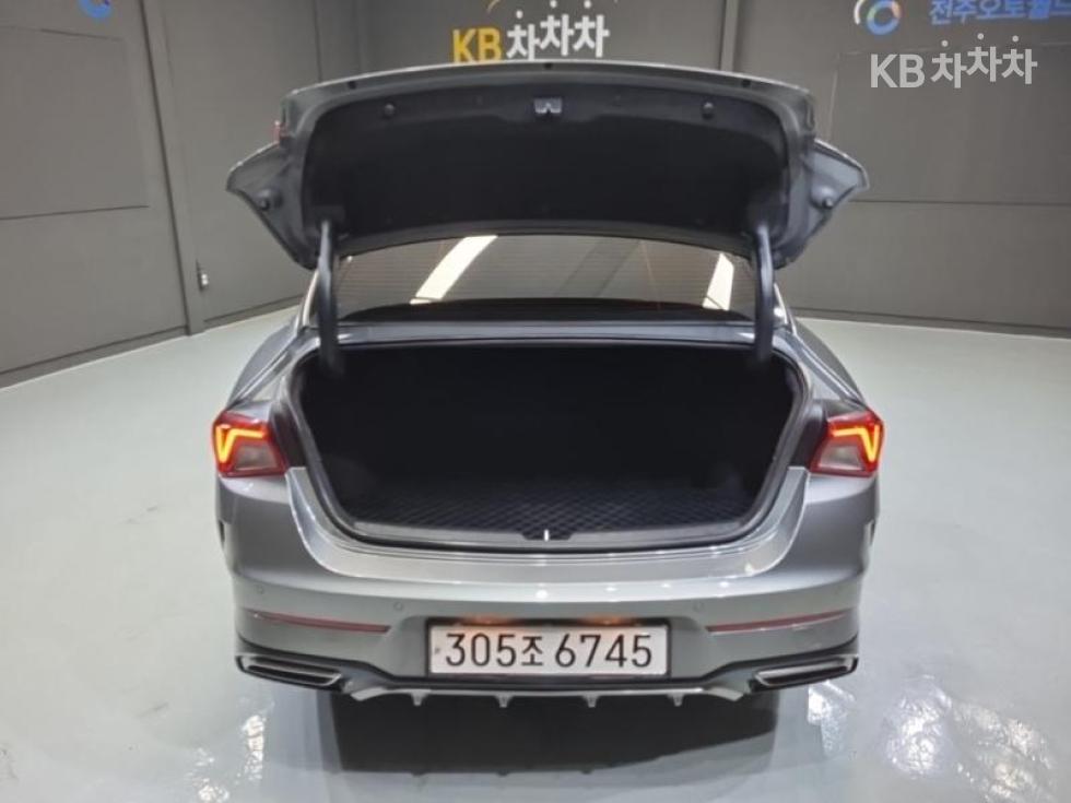 2020 - kia k5