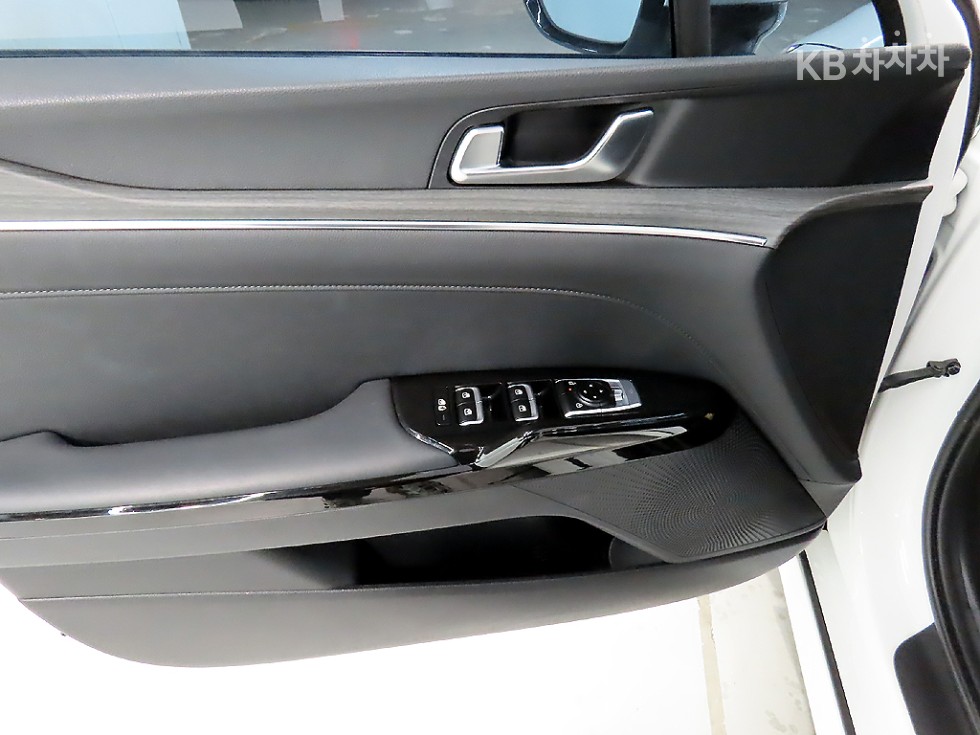 2024 - kia k5