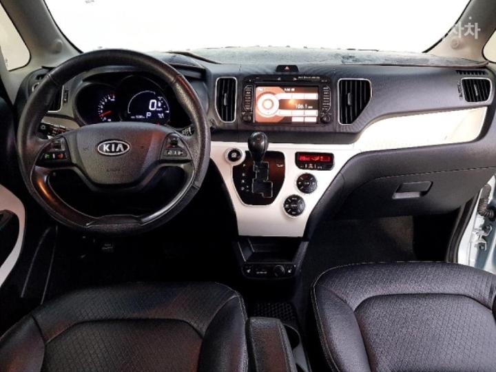 Kia Ray 1.0 Gasoline Luxury 6