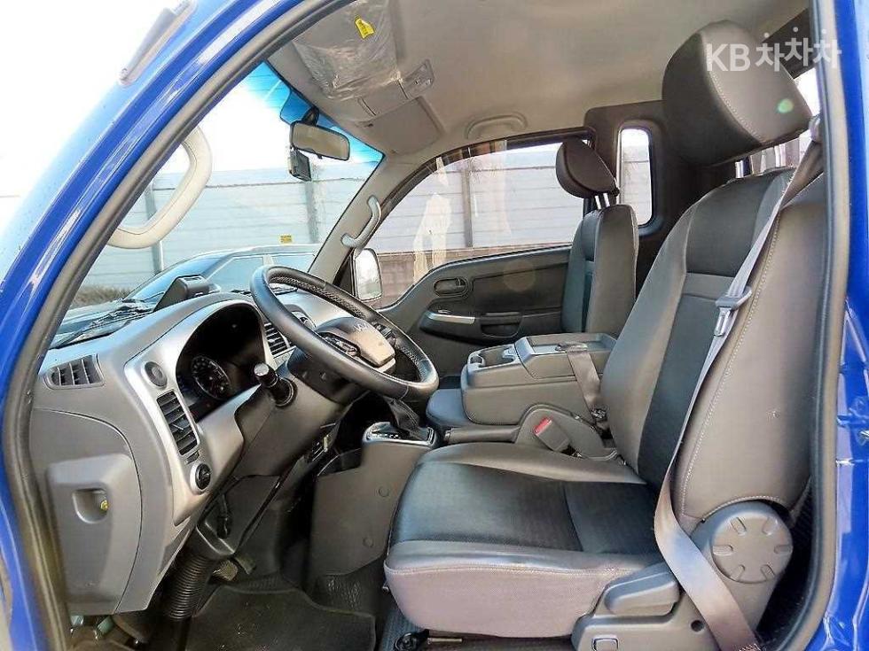 2022 - kia bongo iii