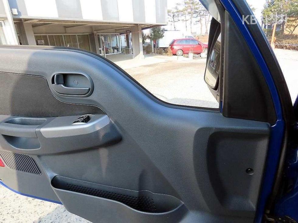 2022 - kia bongo iii