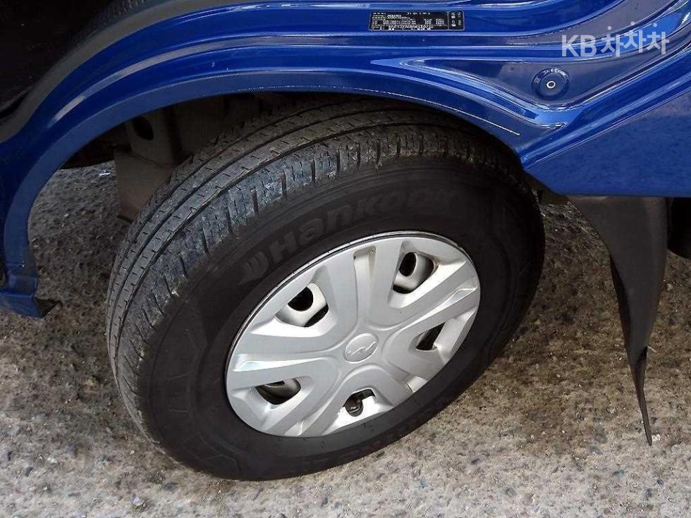 2022 - kia bongo iii