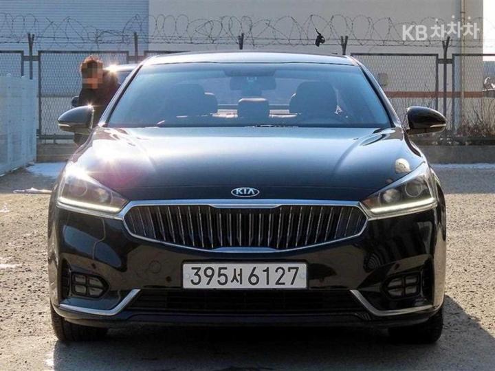 Kia K7 3.0 LPi Luxury