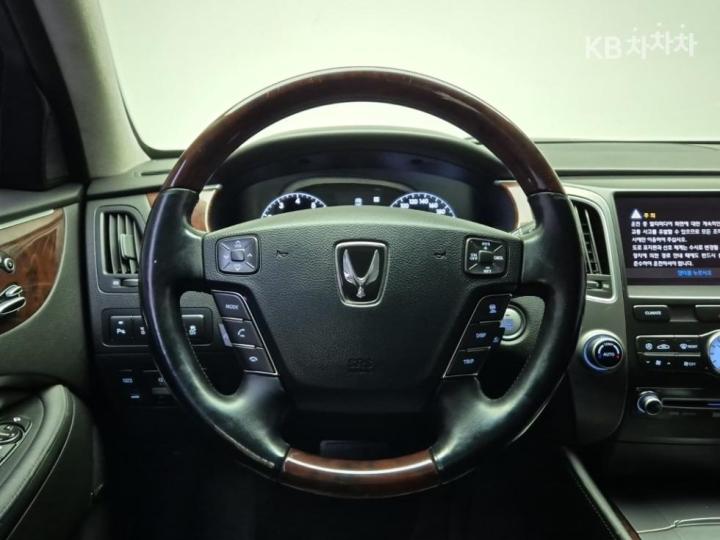Hyundai Equus New VS380 Prestige 10
