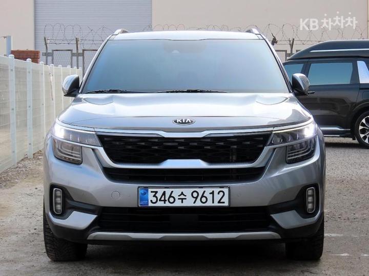 Kia Seltos 1.6 Gasoline Turbo 2WD Signature