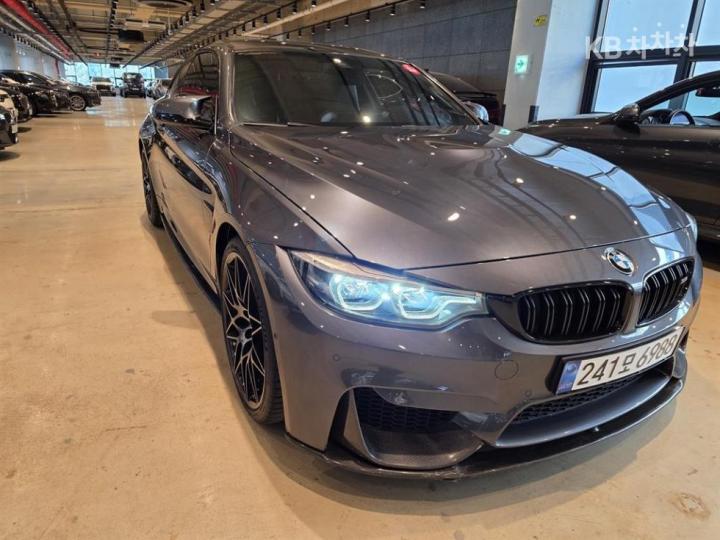 BMW M4 M Series Coupe Competition F82 3
