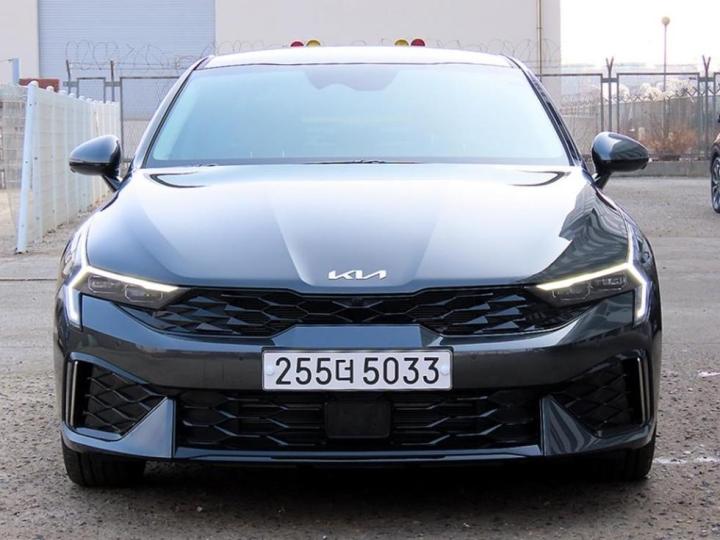 Kia K5 Hybrid 2.0 HEV Signature