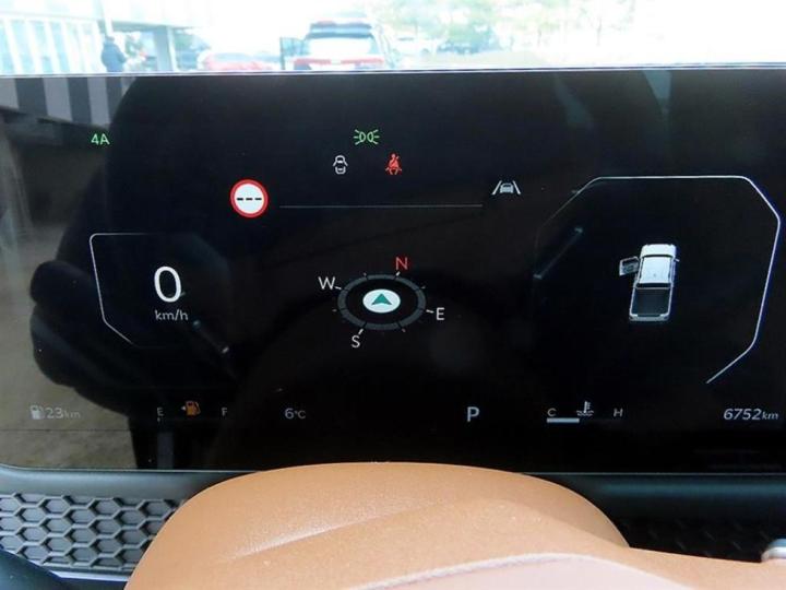 Kia Tasman G2.5 T-GDI 4WD X-Pro 10