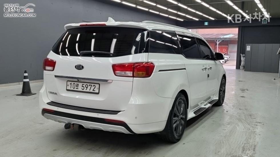 2015 - kia carnival