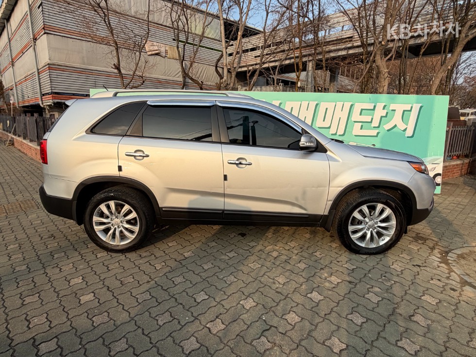 2011 - kia sorento